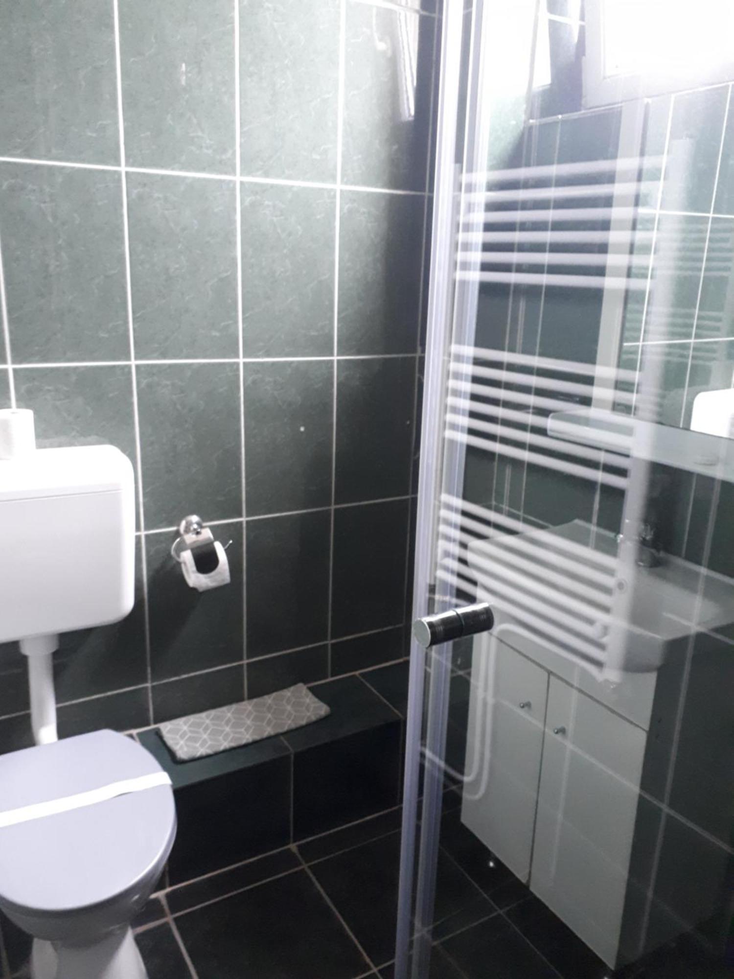 Hotel Perla Satu Mare Eksteriør billede