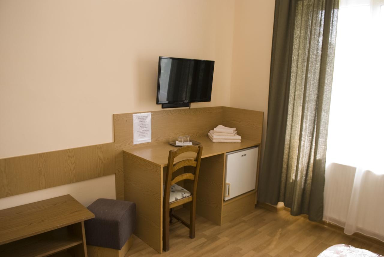 Hotel Perla Satu Mare Eksteriør billede