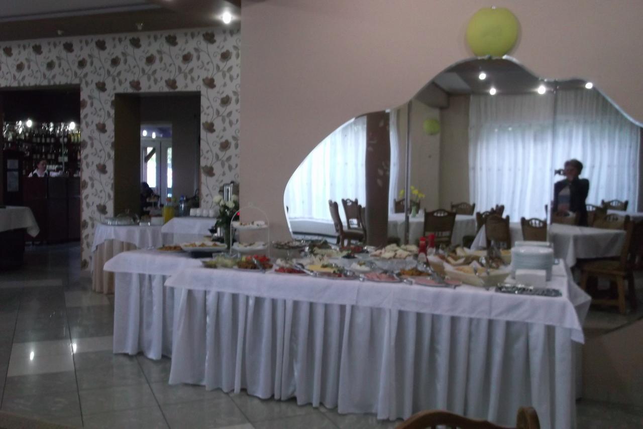 Hotel Perla Satu Mare Eksteriør billede